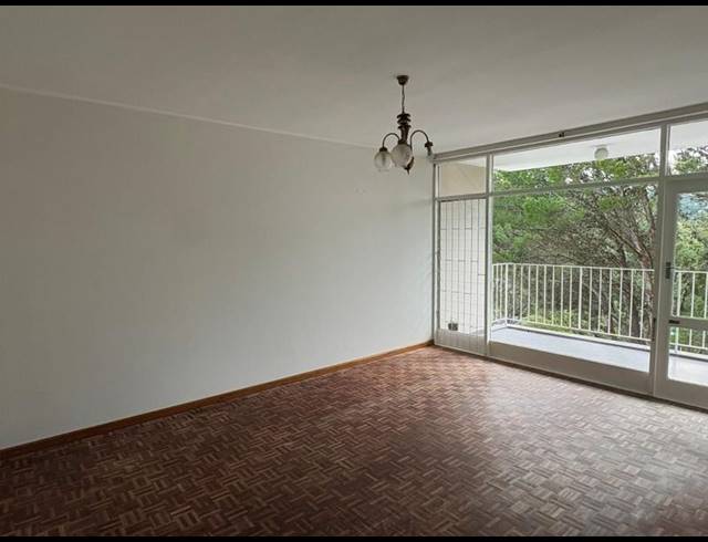 2 BEDROOM PROPERTY TO RENT IN FISH HOEK